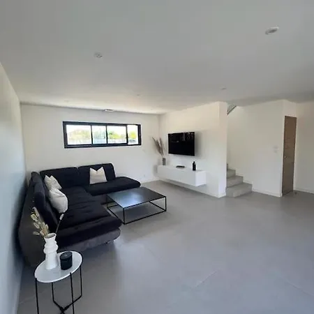 Moderne * Villetelle